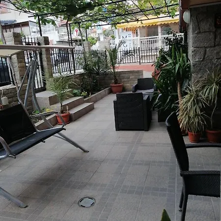 дом апостолови סוזופול