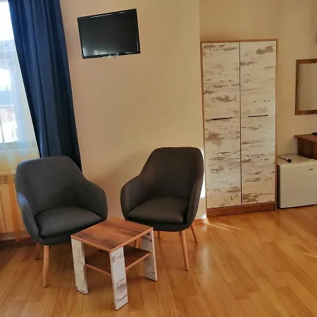 дом апостолови 4*