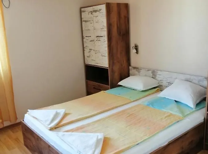 Konukevi дом апостолови 4*