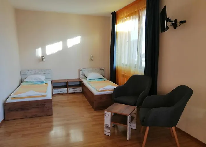 дом апостолови Konukevi Süzebolu